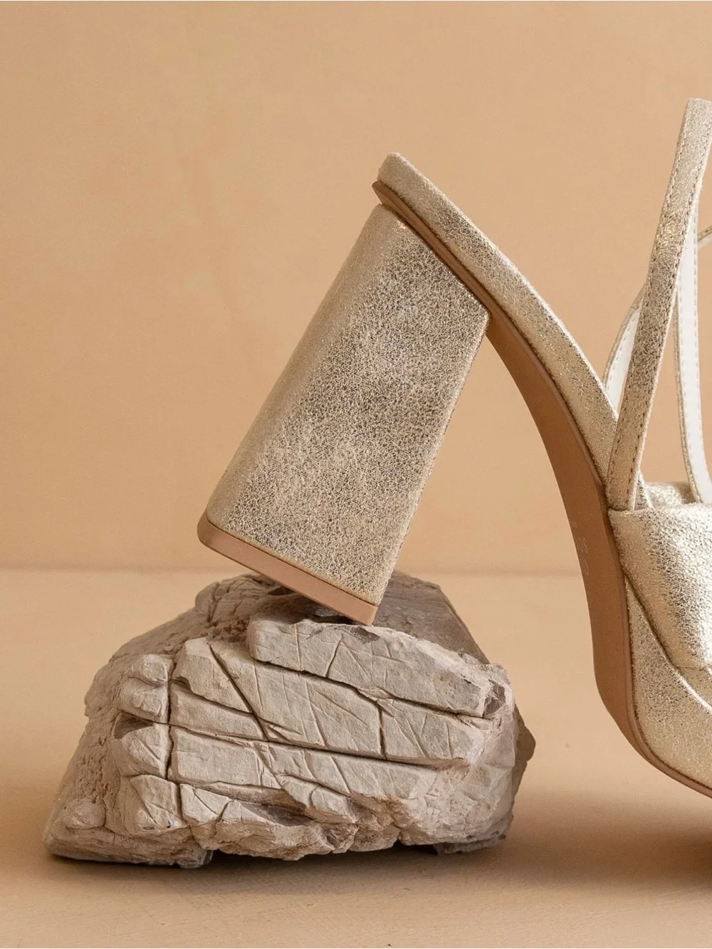 OASIS Society Metallic Gold Knot Front Platform Heel